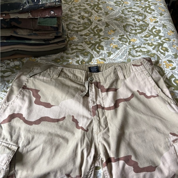 British Camouflage Desert Pattern size 42-44 Rothco - Picture 3 of 3